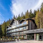 Wood & Apart-hotel