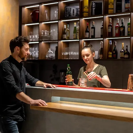 Wood & Апарт-отель *