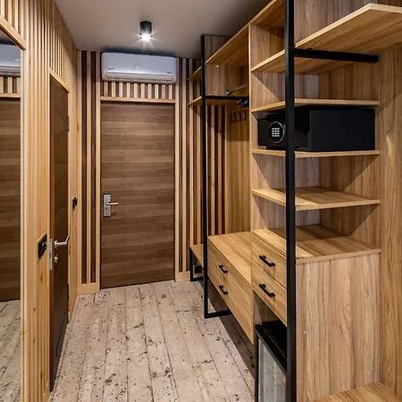 Aparthotel Wood & Bukovel