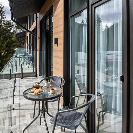 Wood & Bukovel