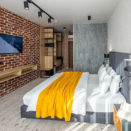 Wood & * Буковель